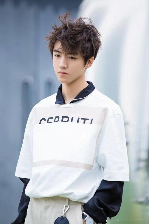 王俊凯录音爆料视频下载,揭秘娱乐圈幕后真相  第1张